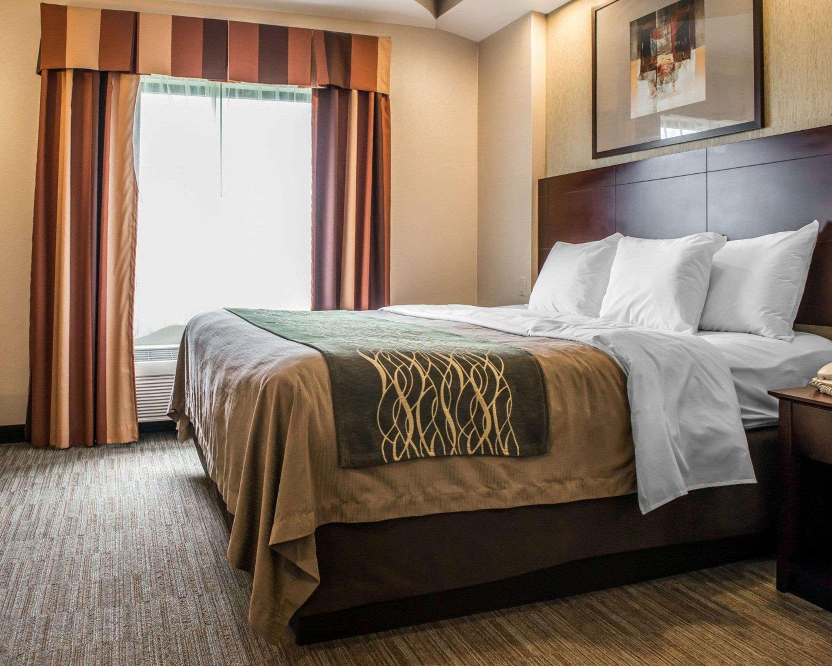 Hometowne Studios & Suites Washington Buitenkant foto