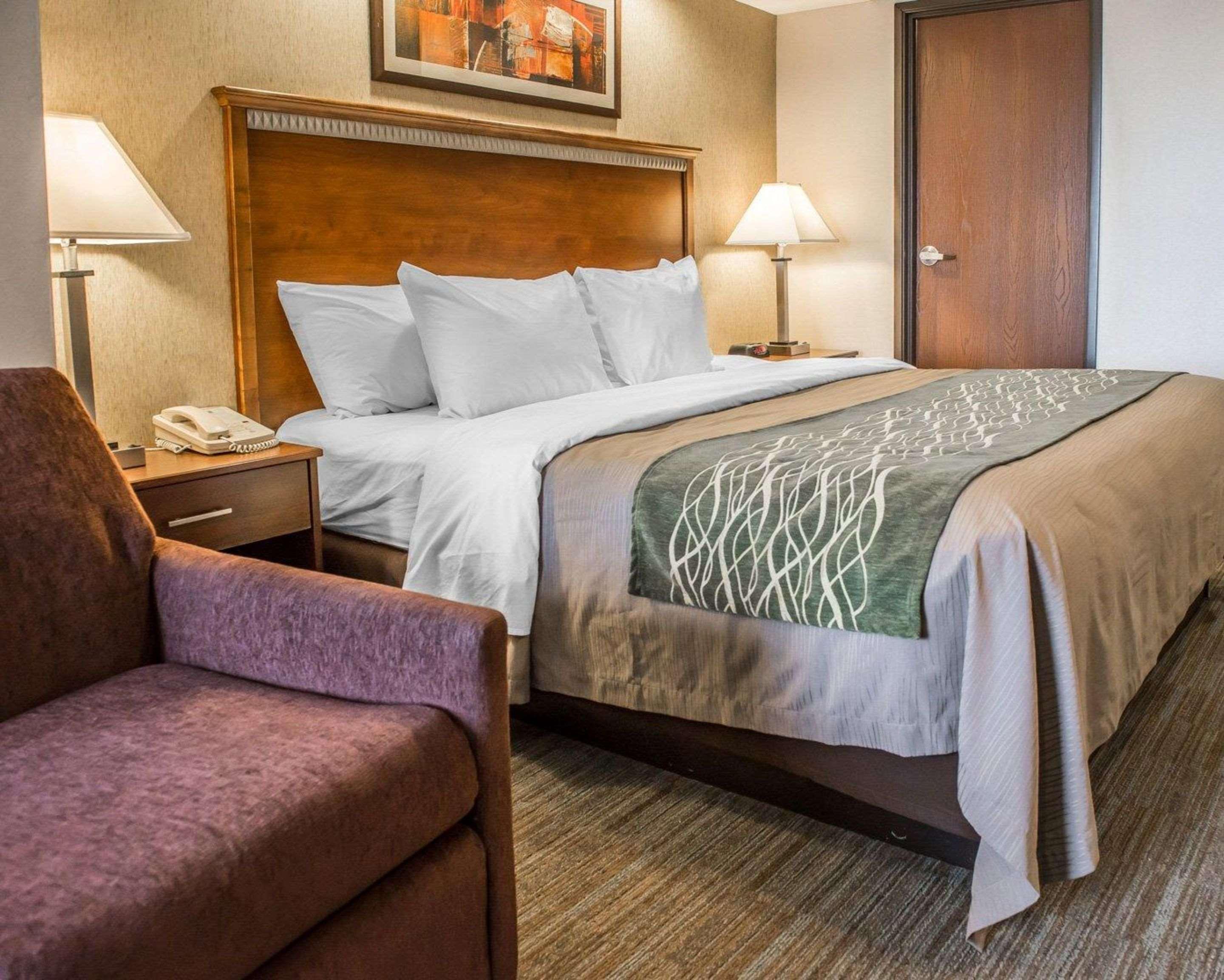 Hometowne Studios & Suites Washington Buitenkant foto